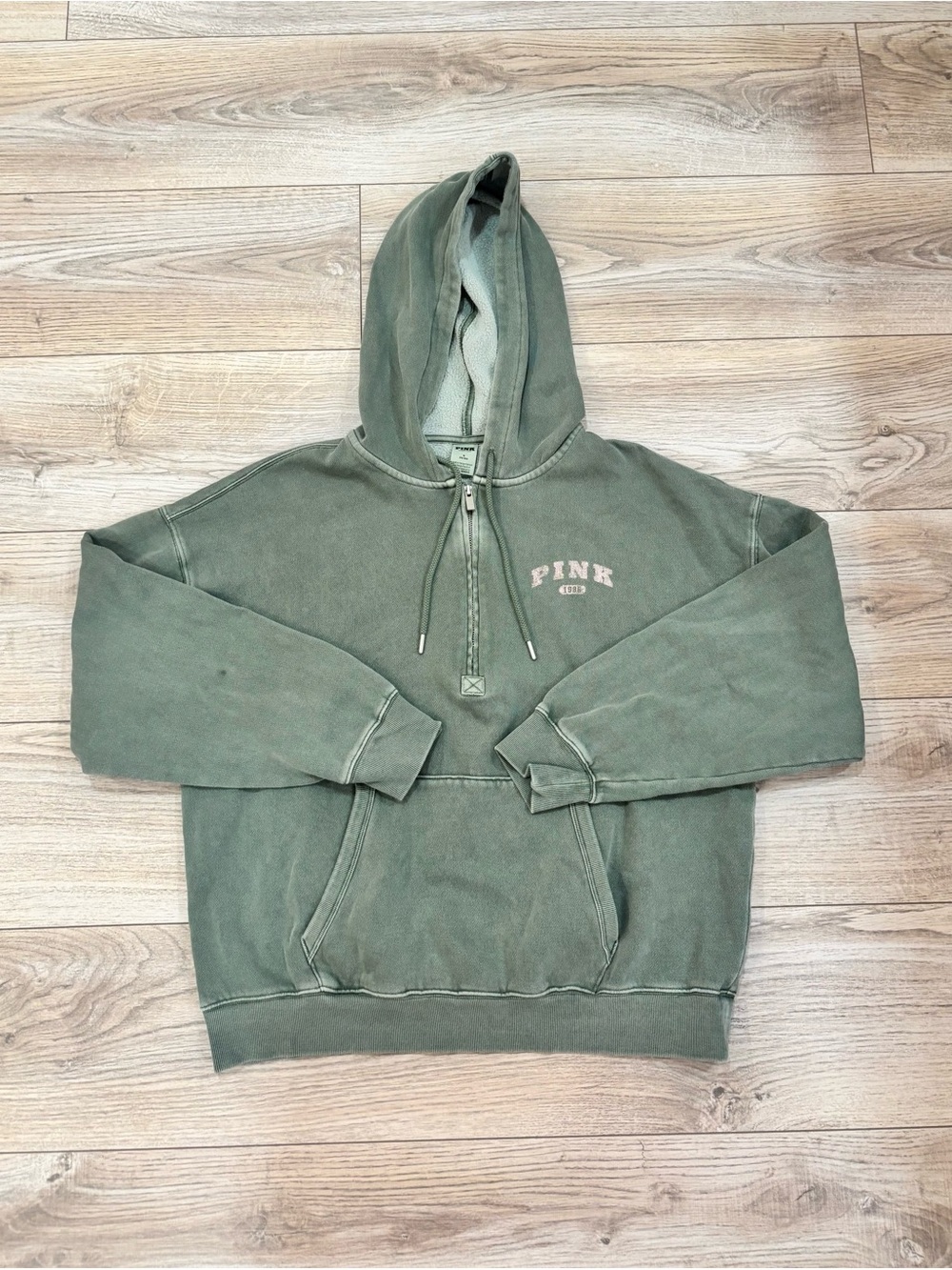 Victoria’s Secret PINK Washed Sage Quarter Zip Hoodie Medium